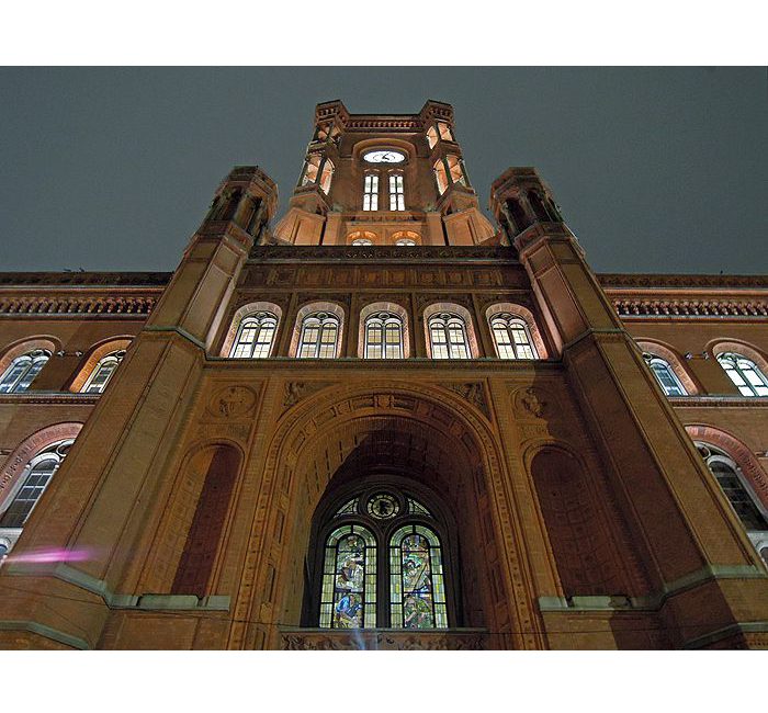 Berlin photograph - red city hall at night - photo cult berlin