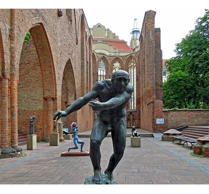 Berlin photograph - in the ruins of the franciscan monastery church - photo cult berlin
