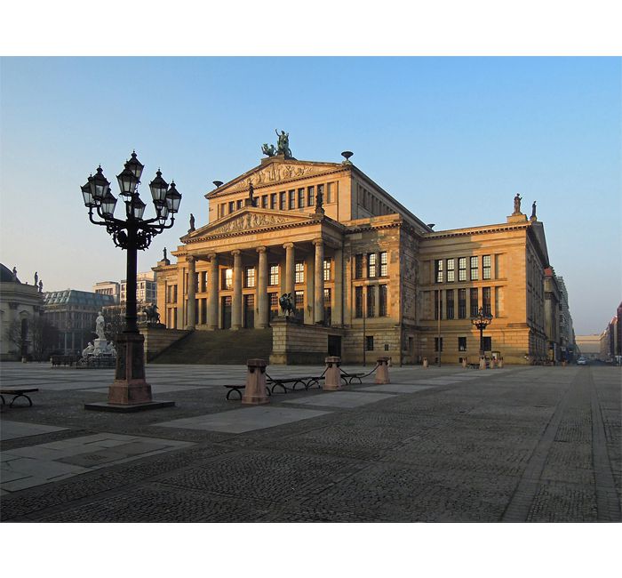 Berlin photo - Konzerthaus on Gendarmenmarkt at sunrise - photo cult berlin