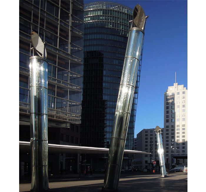Berlin photo - Three light tubes on Potsdamer Platz - photo cult berlin