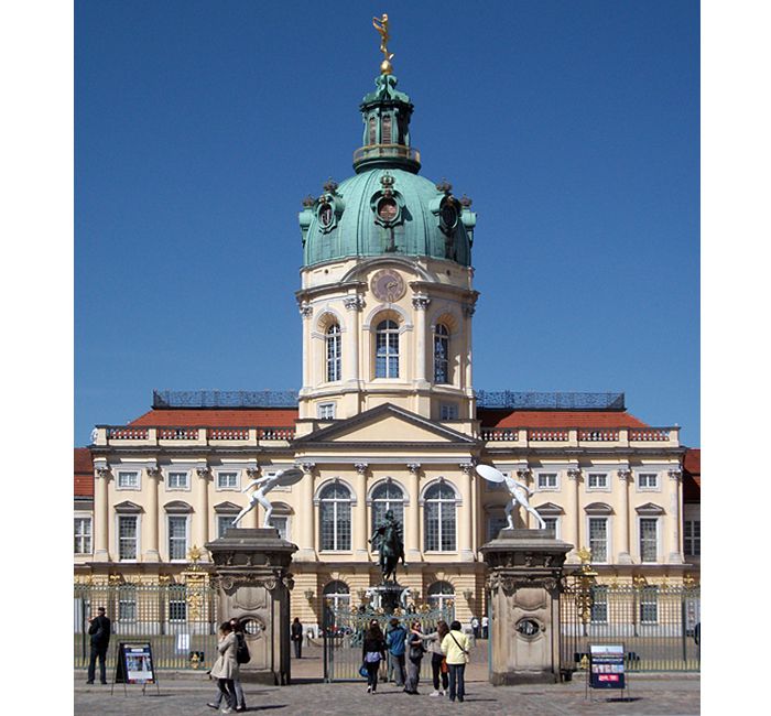 Berlin photo - Charlottenburg Palace front side - photo cult berlin